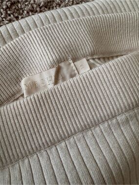 Meshki Cream Ribbed Crew Neck Sweater